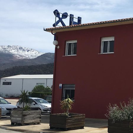 Hostal Asturias Jarilla Екстериор снимка