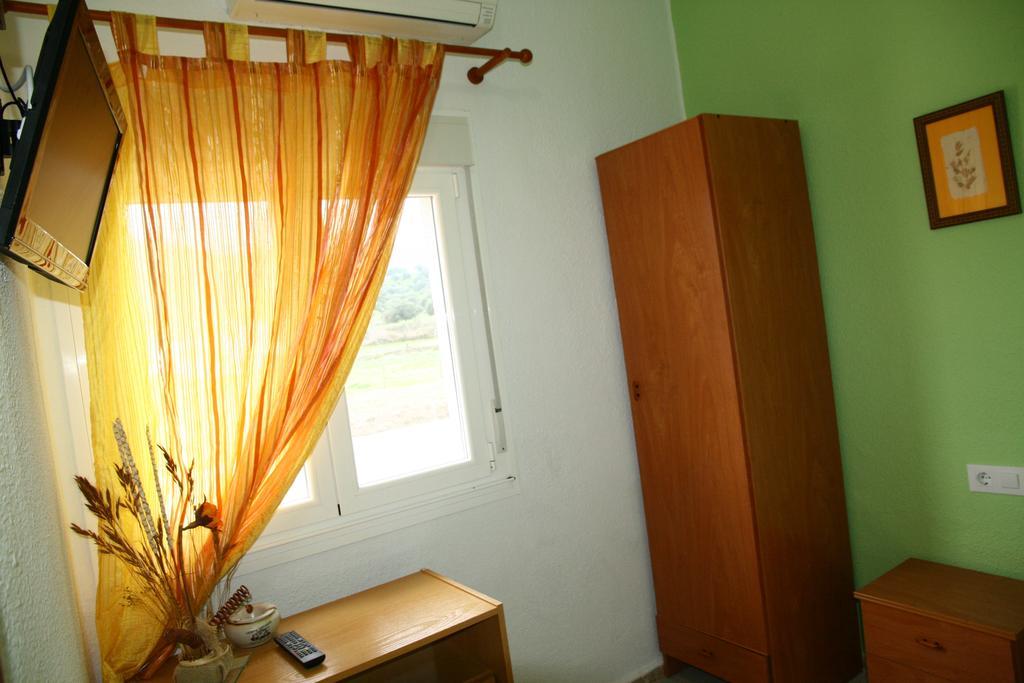 Hostal Asturias Jarilla Екстериор снимка