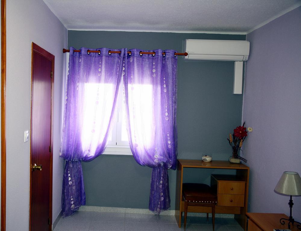 Hostal Asturias Jarilla Екстериор снимка