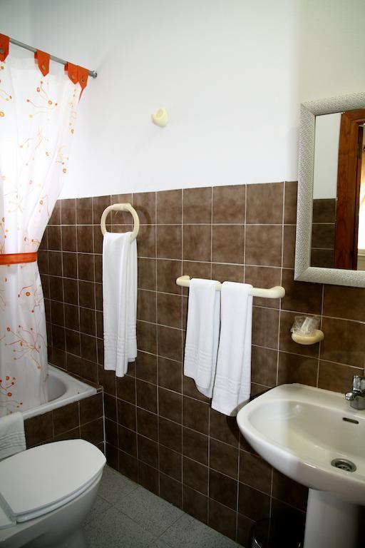 Hostal Asturias Jarilla Стая снимка